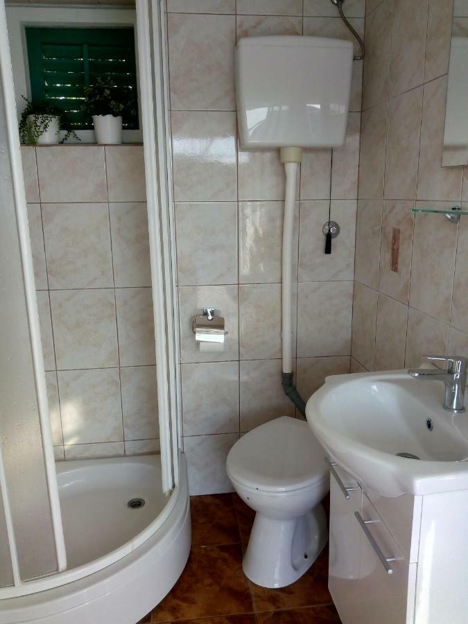 Apartmani Paulo Віс Екстер'єр фото